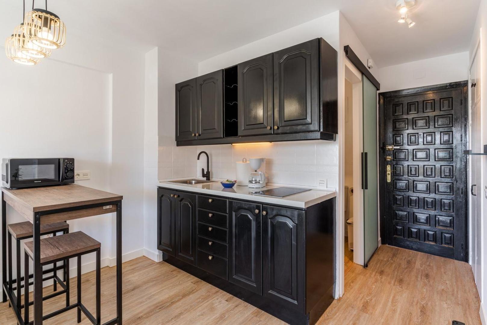 Guestready - Chasing The Sun In Malaga Apartment Marbella Ngoại thất bức ảnh