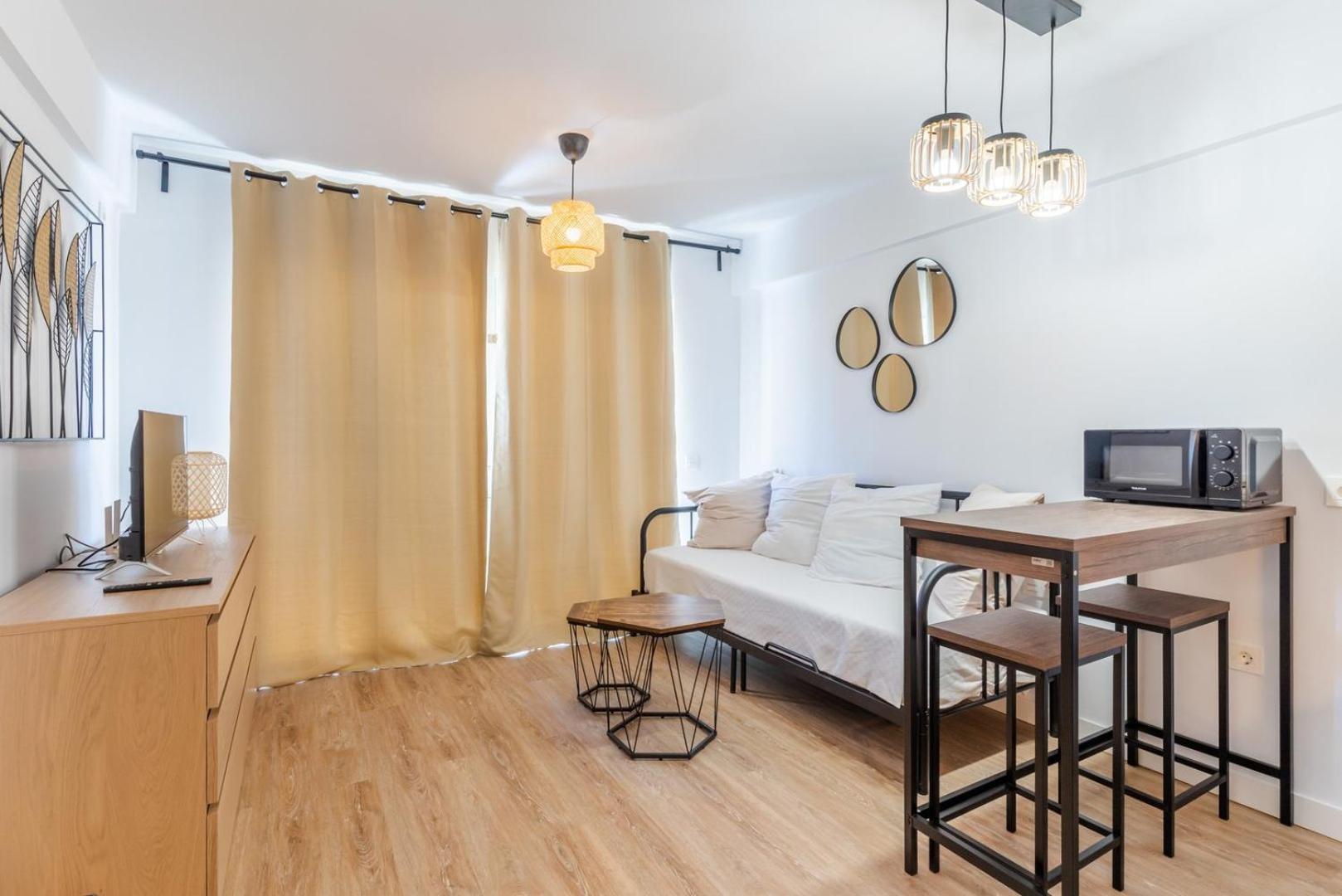 Guestready - Chasing The Sun In Malaga Apartment Marbella Ngoại thất bức ảnh