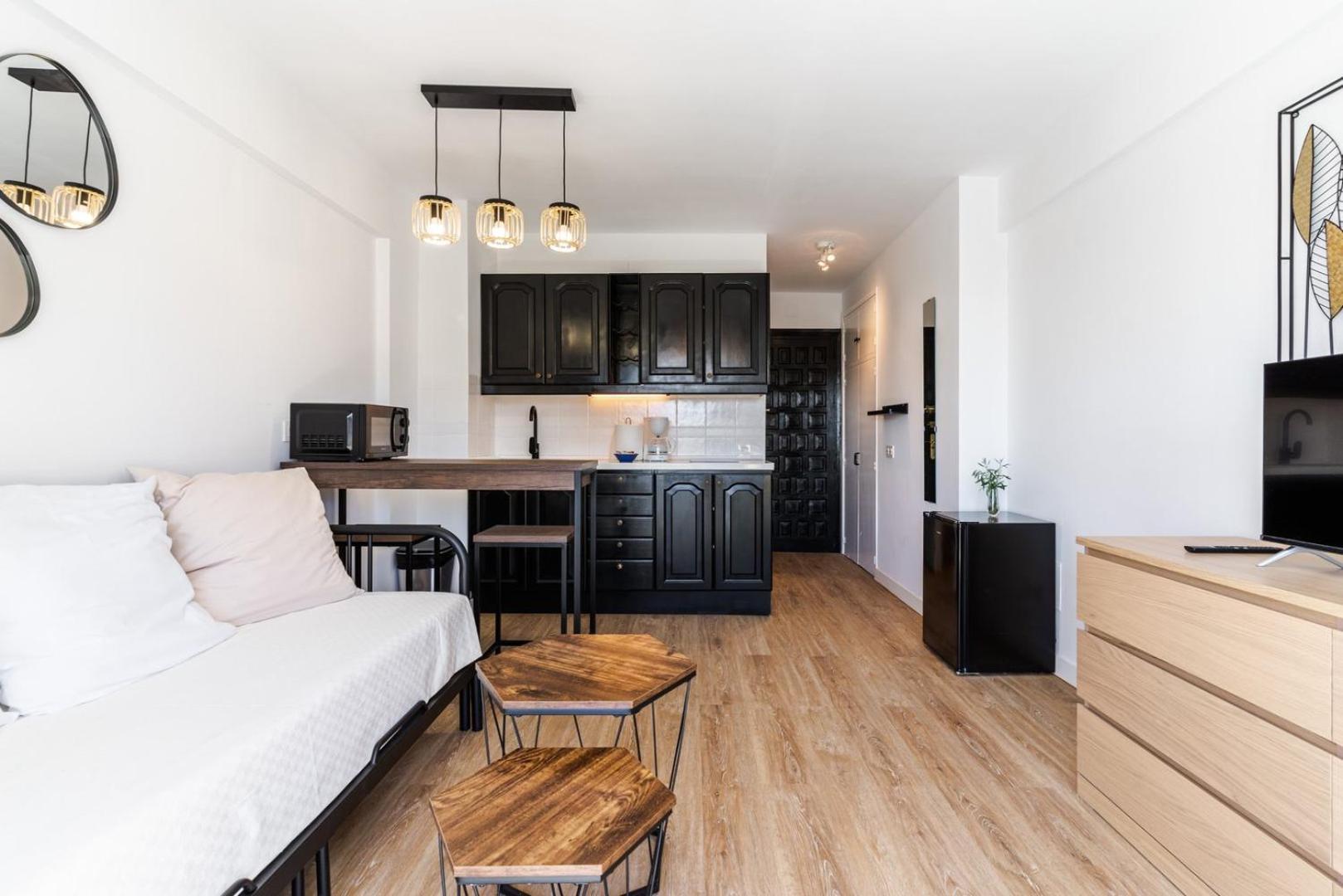 Guestready - Chasing The Sun In Malaga Apartment Marbella Ngoại thất bức ảnh